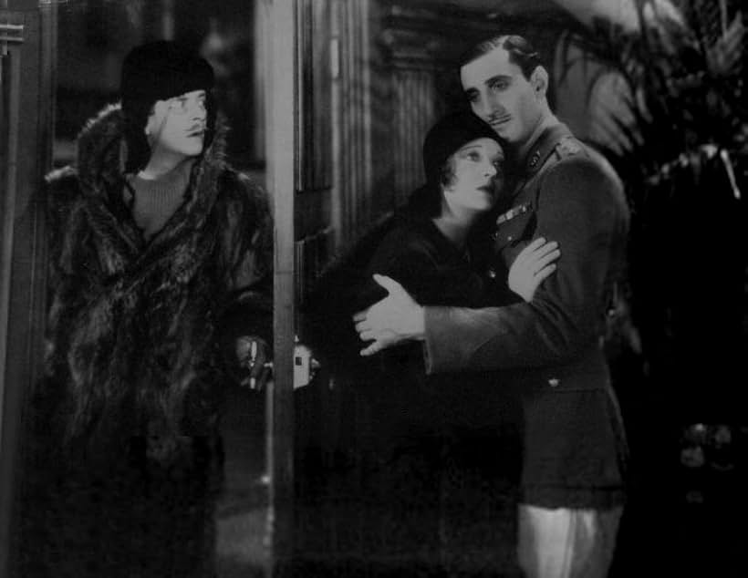 Basil Rathbone, William Austin, and Dorothy Mackaill in The Flirting Widow (1930)