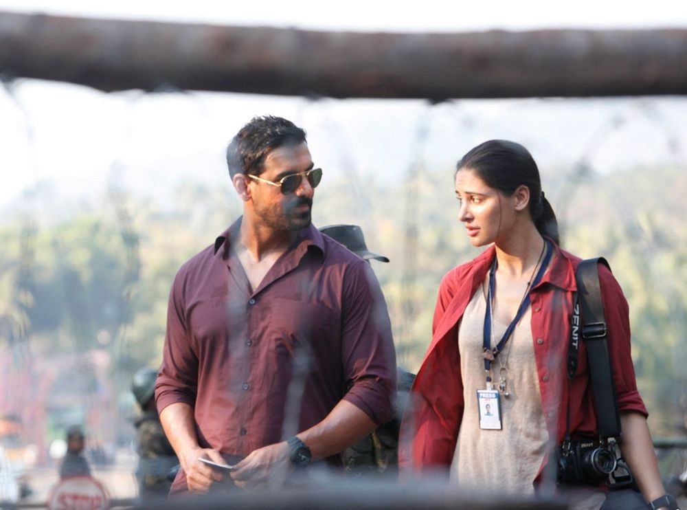 Madras Cafe (2013)