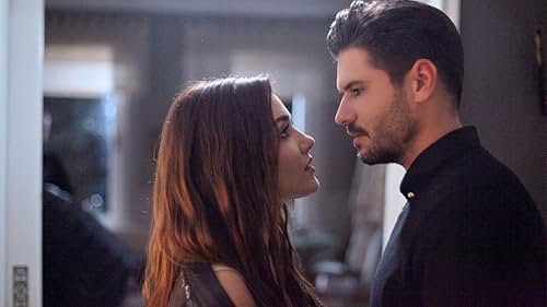 Tolgahan Sayisman and Hande Erçel in Episode #1.9 (2017)