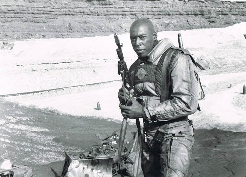 Ernie Hudson in Spacehunter: Adventures in the Forbidden Zone (1983)