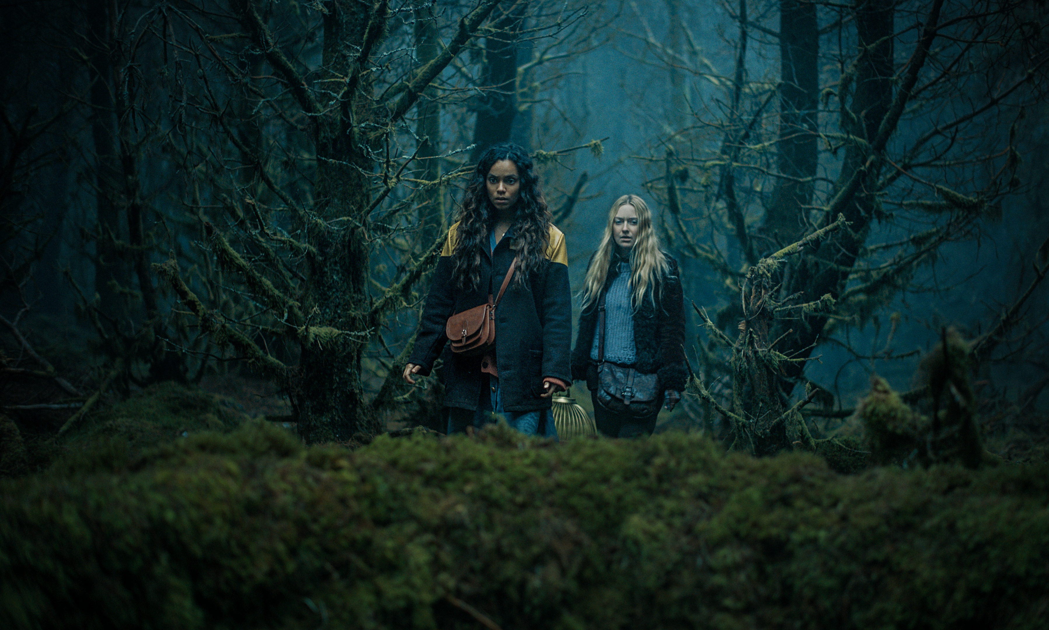 Dakota Fanning and Georgina Campbell in The Watchers (2024)