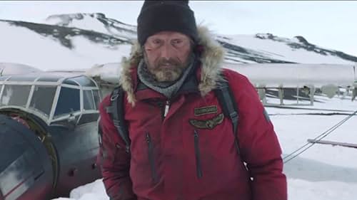 Arctic: Mads Mikkelsen (Featurette)