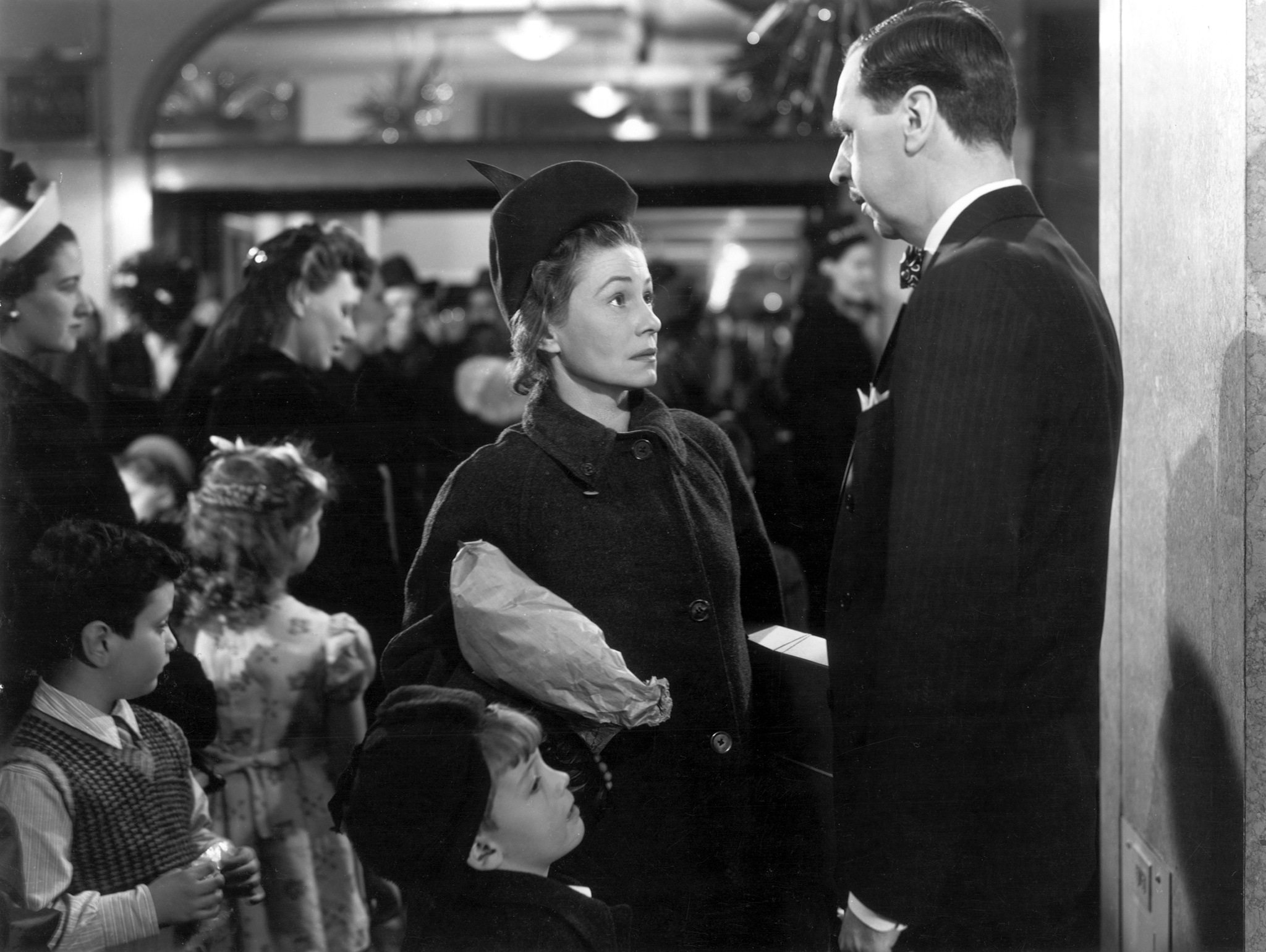 Thelma Ritter, Anthony Sydes, and Philip Tonge in Miracle on 34th Street (1947)