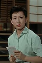 Ineko Arima in Equinox Flower (1958)