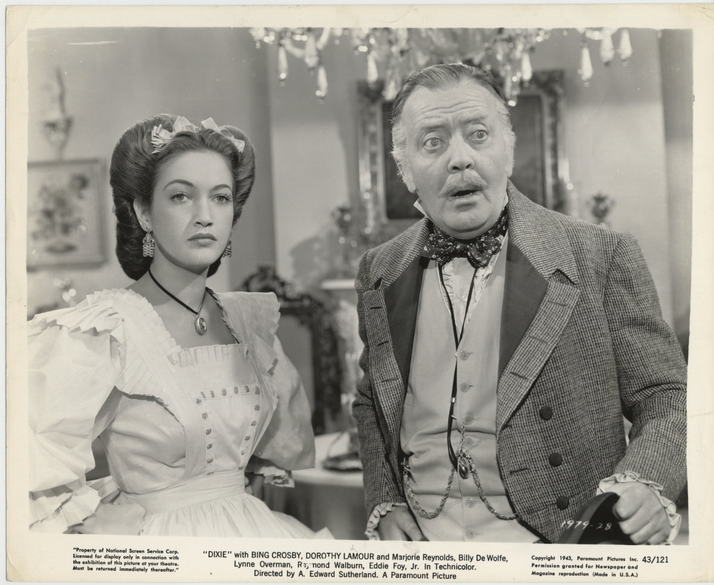 Dorothy Lamour and Raymond Walburn in Dixie (1943)