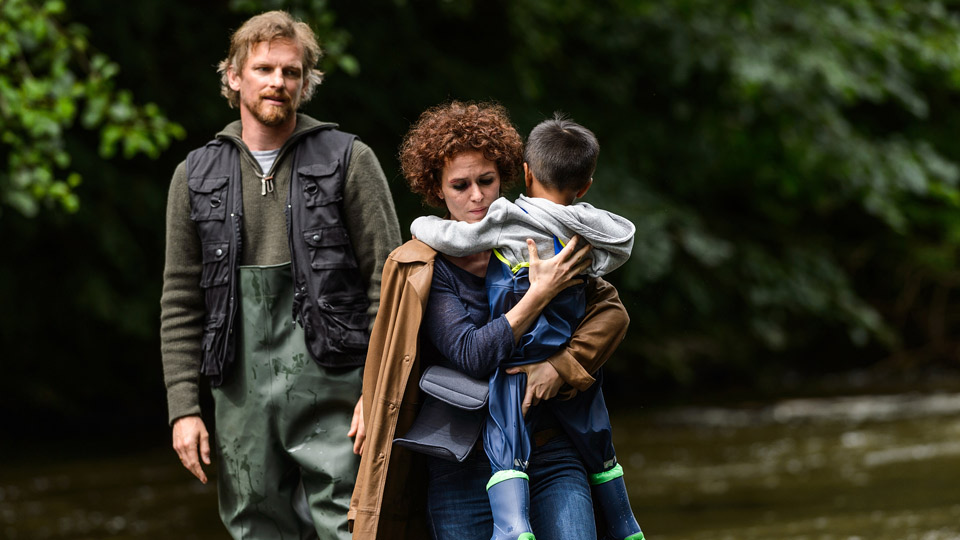 Barry Atsma and Melika Foroutan