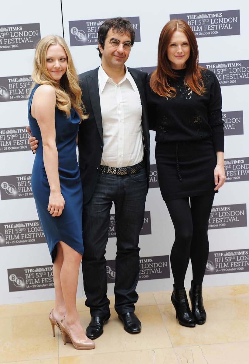 Julianne Moore, Atom Egoyan, and Amanda Seyfried at an event for Chloe (2009)