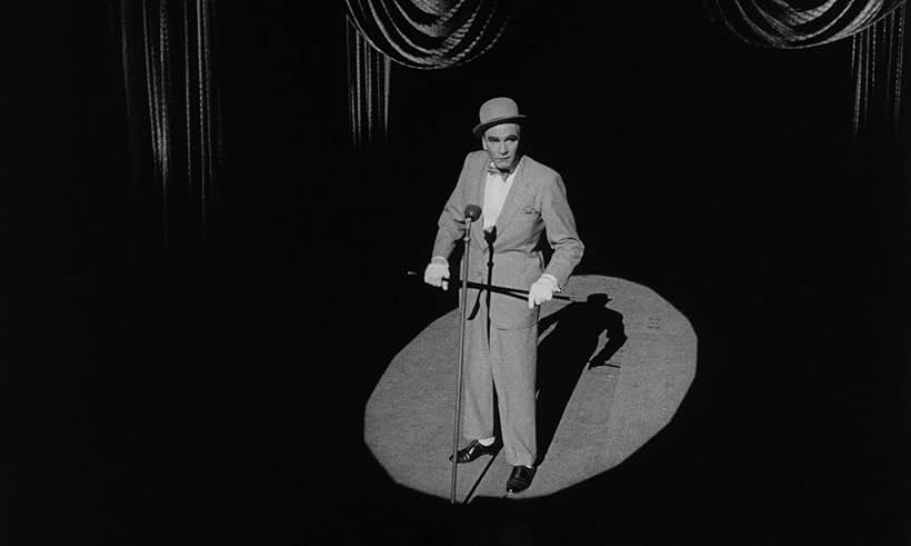 Laurence Olivier in The Entertainer (1960)