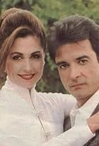 Mariela Alcalá and Luis Gerardo Núñez in La hija del presidente (1994)