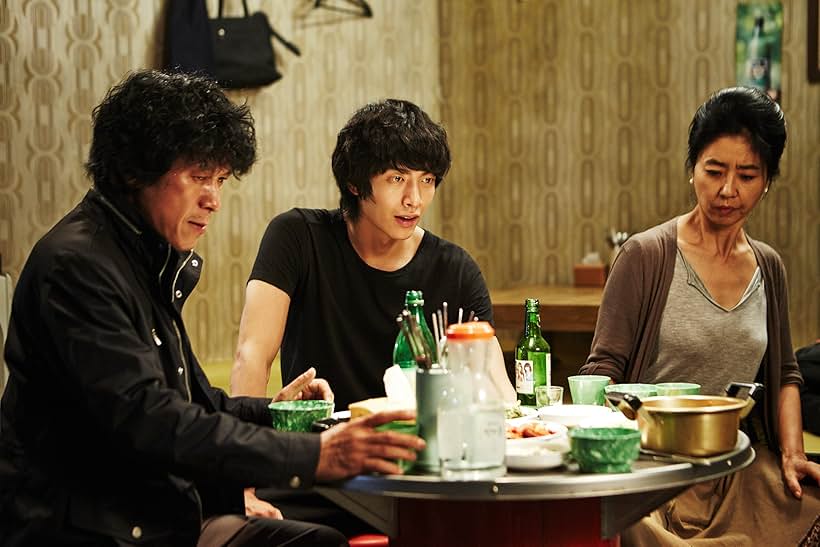 Kim Bu-seon, Kim Roe-ha, and Lee Min-ki in Monster (2014)