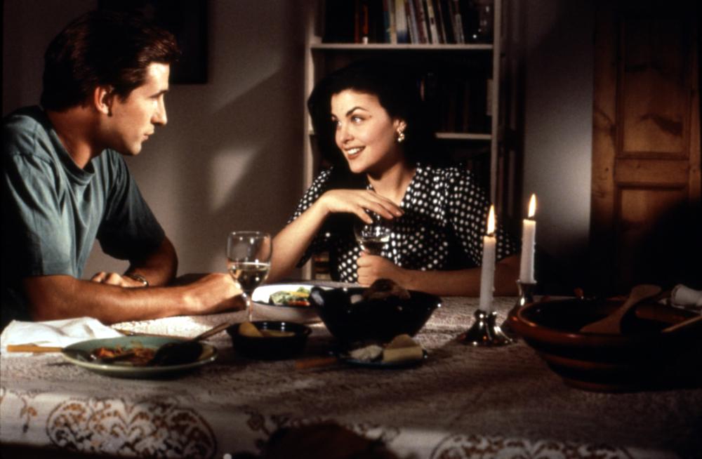 Sherilyn Fenn and William Baldwin in Three of Hearts (1993)