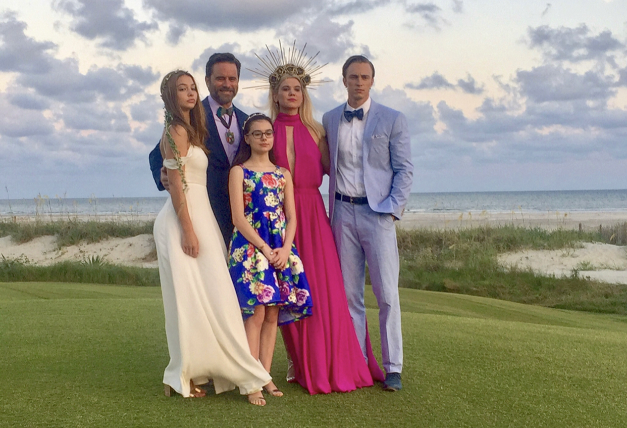 Charles Esten, Madelyn Cline, Drew Starkey, Caroline Arapoglou, and Julia Antonelli in Outer Banks (2020)