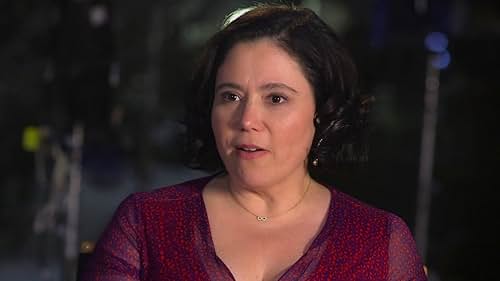 Love The Coopers: Alex Borstein On Being A Method Actress