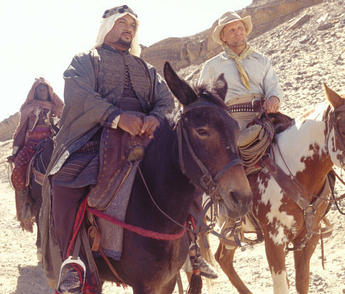 Viggo Mortensen, Peter Mensah, and Adam Alexi-Malle in Hidalgo (2004)