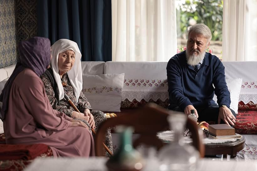 Zerrin Sümer and Baris Falay in Ömer (2023)