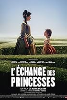 Anamaria Vartolomei and Juliane Lepoureau in L'échange des princesses (2017)