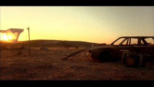 A short film about a boy living in a shack that will be evicted soon, but he find an escape to this dramatic situation trying to give back the life to a dry tree. A short film that mix a dramatic reality but with the look of a boy.