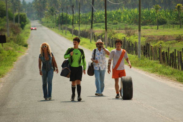 Guillermo Francella, Gael García Bernal, and Diego Luna in Rudo y Cursi (2008)