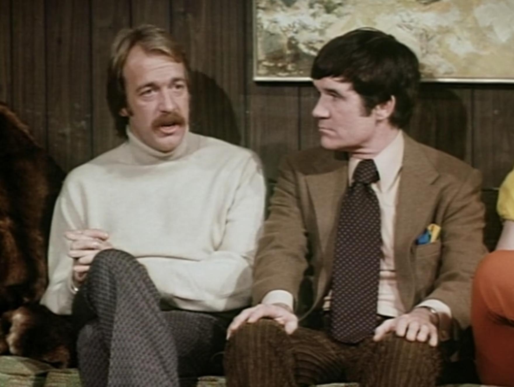 Howard Hesseman and Jack Riley in The Bob Newhart Show (1972)