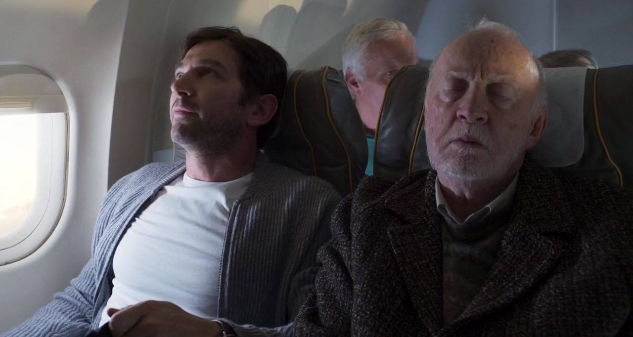 Michiel Huisman and Jim Norton in The Last Right (2019)