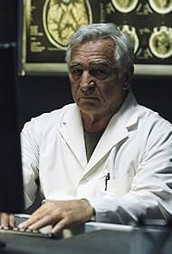 Donnelly Rhodes in Battlestar Galactica (2004)