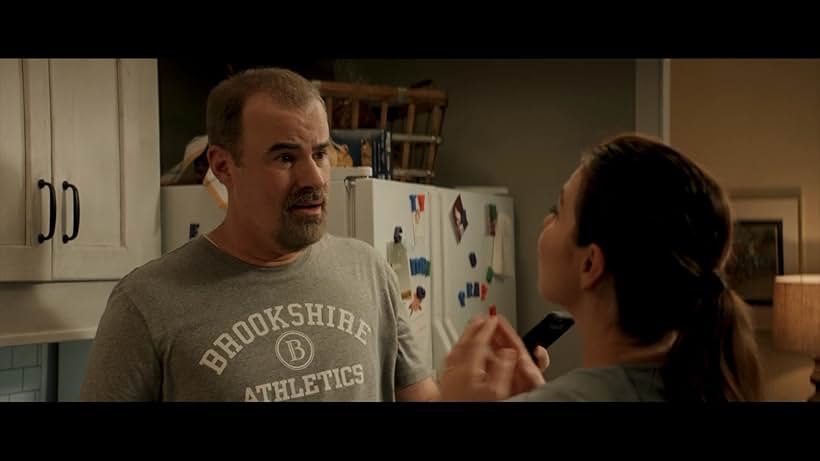 Alex Kendrick and Shari Rigby in Overcomer (2019)