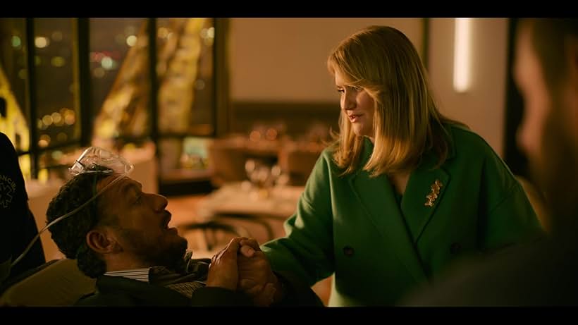 Dany Boon and Jillian Bell in Murder Mystery 2 (2023)