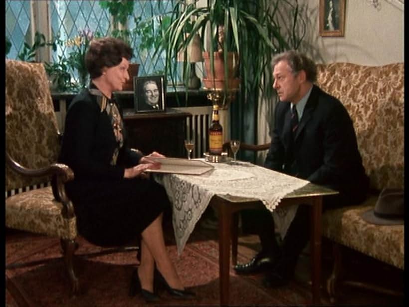 Lily Broberg and Poul Reichhardt in Huset på Christianshavn (1970)