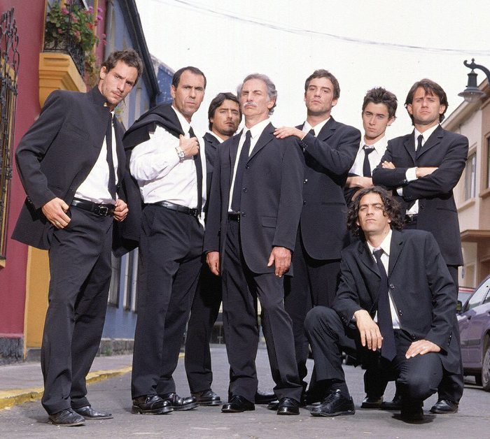 Felipe Braun, Cristián Campos, Diego Muñoz, Héctor Noguera, Jorge Zabaleta, Rodrigo Bastidas, Gonzalo Valenzuela, and Pablo Díaz in Machos (2003)