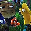 Brad Garrett, Vicki Lewis, Austin Pendleton, Stephen Root, and Alexander Gould in Finding Nemo (2003)