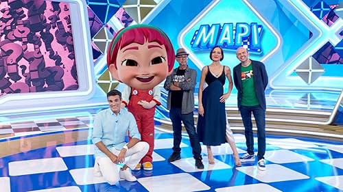 Natalia Millán, Carla Pulpón, Luis Larrodera, Arturo González-Campos, and Jandro in Episode #1.15 (2022)