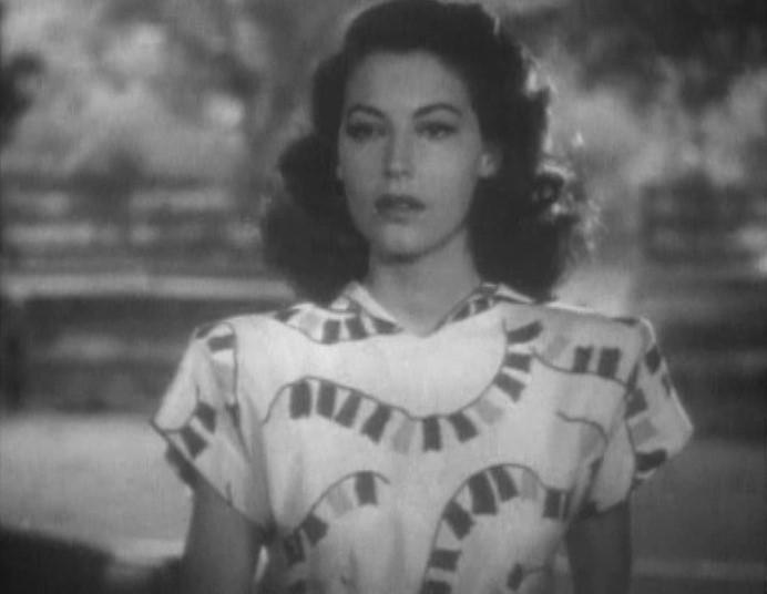 Ava Gardner in Whistle Stop (1946)