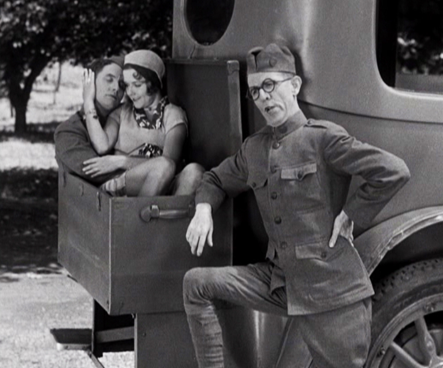 Dorothy Lee, Bert Wheeler, and Robert Woolsey in Half Shot at Sunrise (1930)