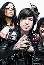 Craig Mabbitt in Escape the Fate: Live at the Roxy (2013)