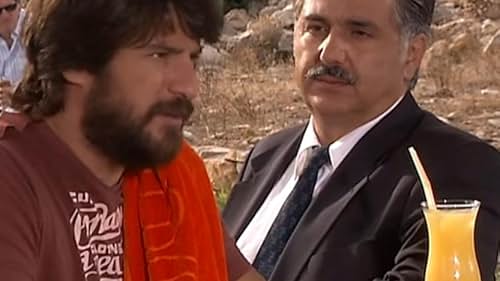 Ieroklis Michaelidis and Alexis Georgoulis in Oi istories tou astynomou Beka (2006)