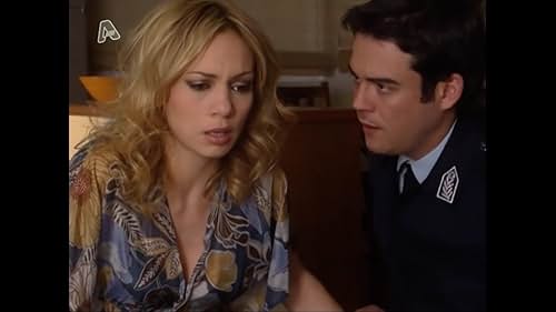 Lina Sakka and Pigmalion Dadakaridis in Oi istories tou astynomou Beka (2006)