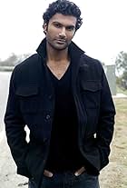 Sendhil Ramamurthy