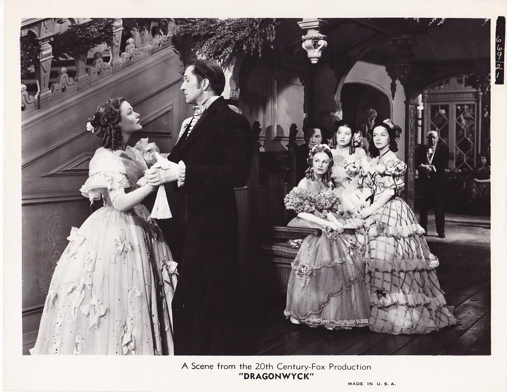 Gene Tierney, Vincent Price, Ruth Ford, Virginia Lee, and Trudy Marshall in Dragonwyck (1946)