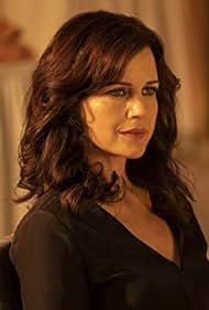 Carla Gugino in Jett (2019)