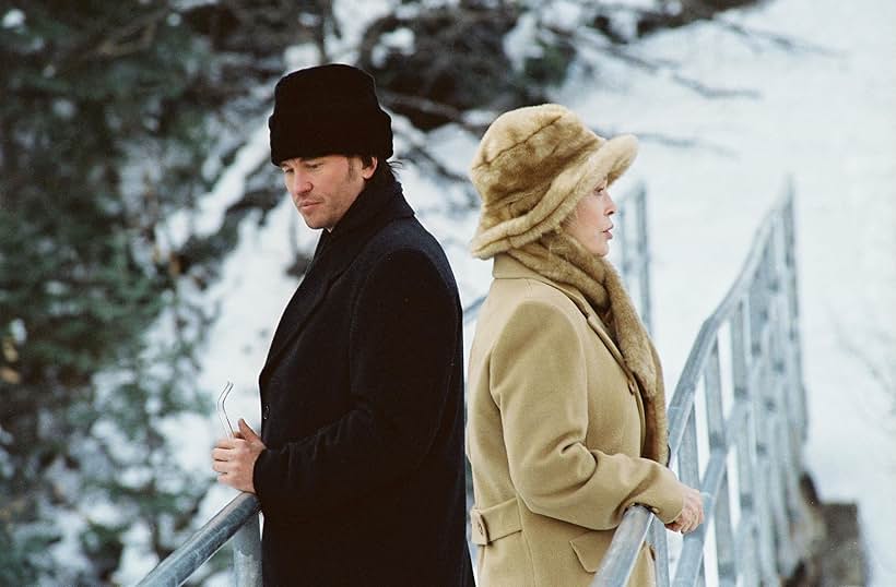 Val Kilmer and Faye Dunaway in Blind Horizon (2003)