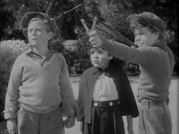 Tommy Bond, Darla Hood, and Sidney Kibrick in Party Fever (1938)