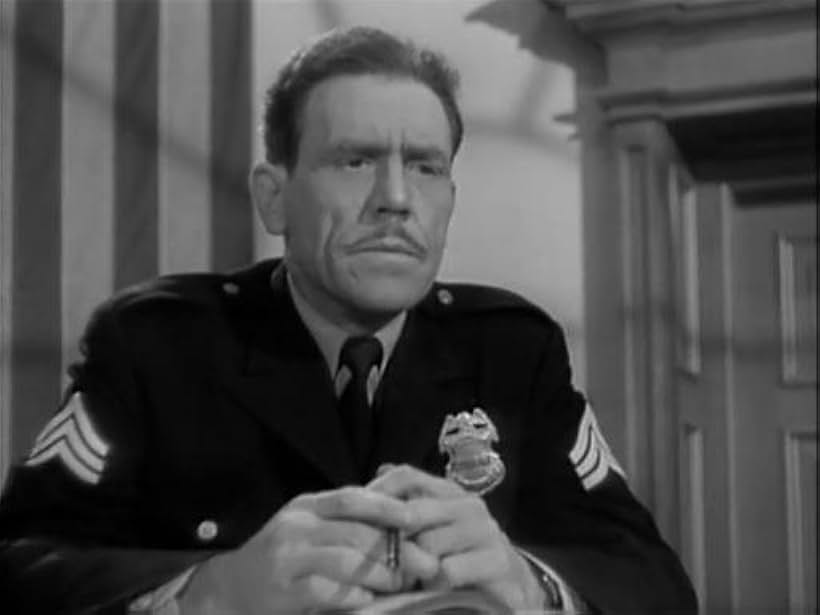 Kenneth MacDonald in Banjo (1947)