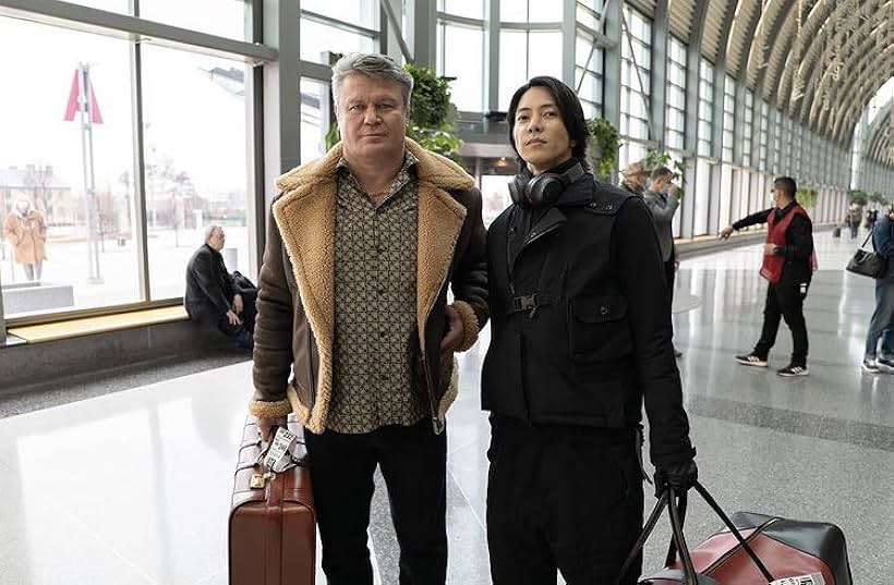 Oleg Taktarov and Tomohisa Yamashita in The Man from Toronto (2022)