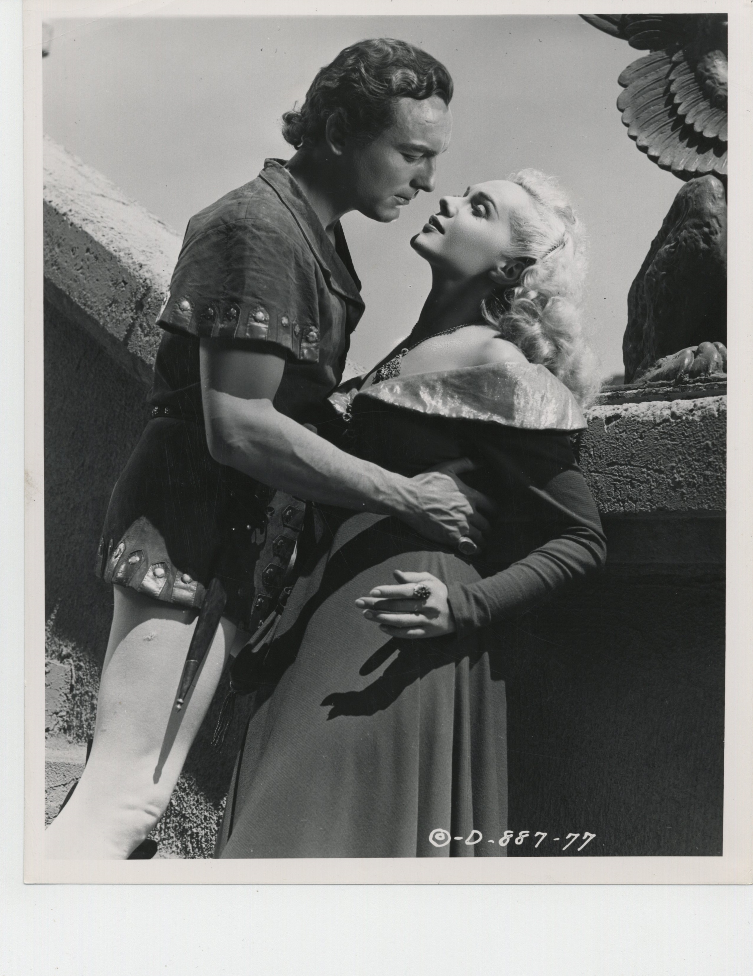 Michael Duane and Adele Jergens in The Prince of Thieves (1948)