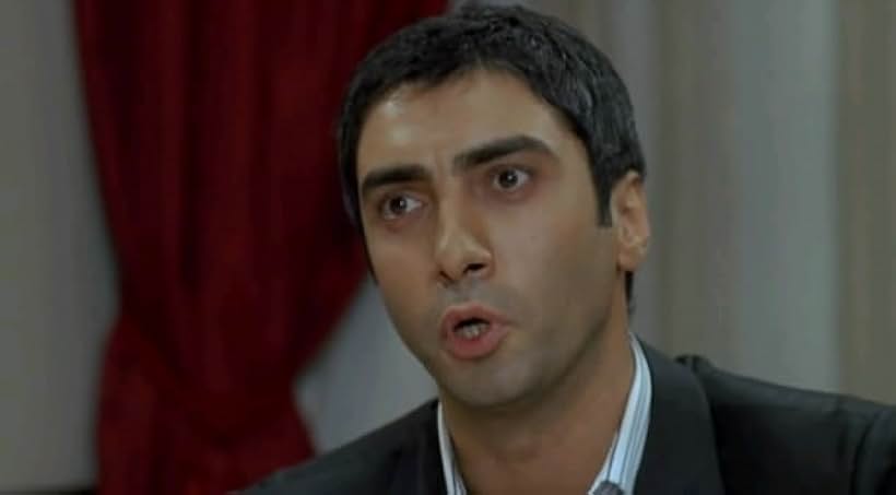 Necati Sasmaz in Kurtlar Vadisi: Irak (2006)