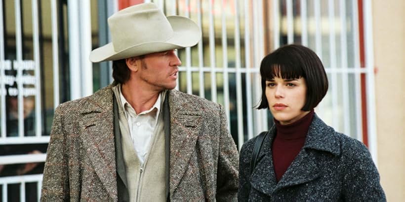 Neve Campbell and Val Kilmer in Blind Horizon (2003)