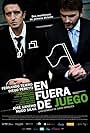 Diego Peretti and Fernando Tejero in En fuera de juego (2011)