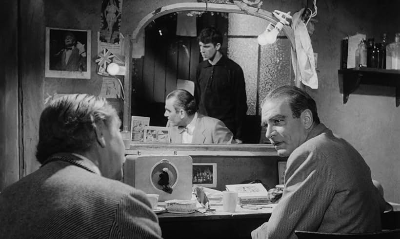 Laurence Olivier, Alan Bates, and Roger Livesey in The Entertainer (1960)