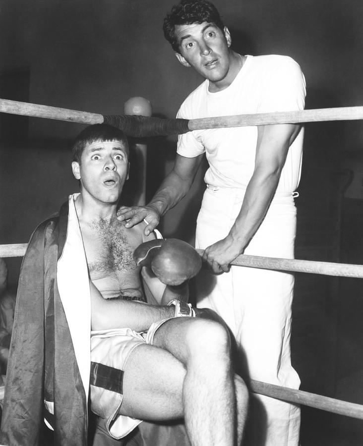 Jerry Lewis and Dean Martin in Sailor Beware (1952)