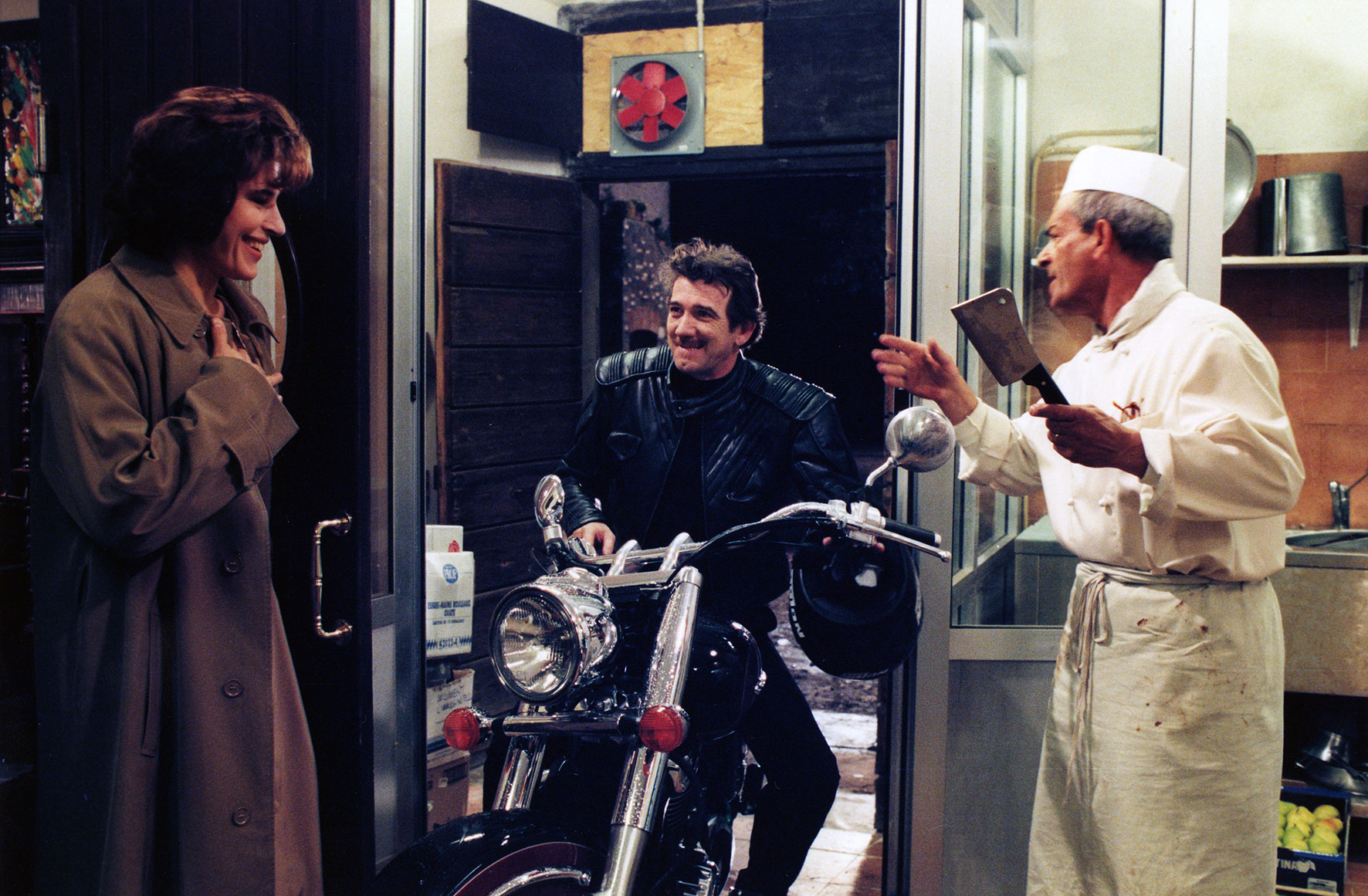 Fanny Ardant, Andrea Cambi, and Eros Pagni in La cena (1998)